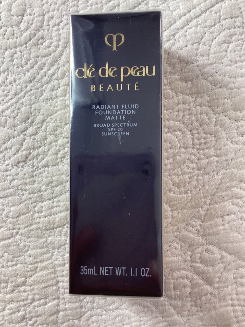 Clé De Peau Beauté Radiant Fluid Foundation Matte Broad Spectrum SPF 20 35ml*NIP